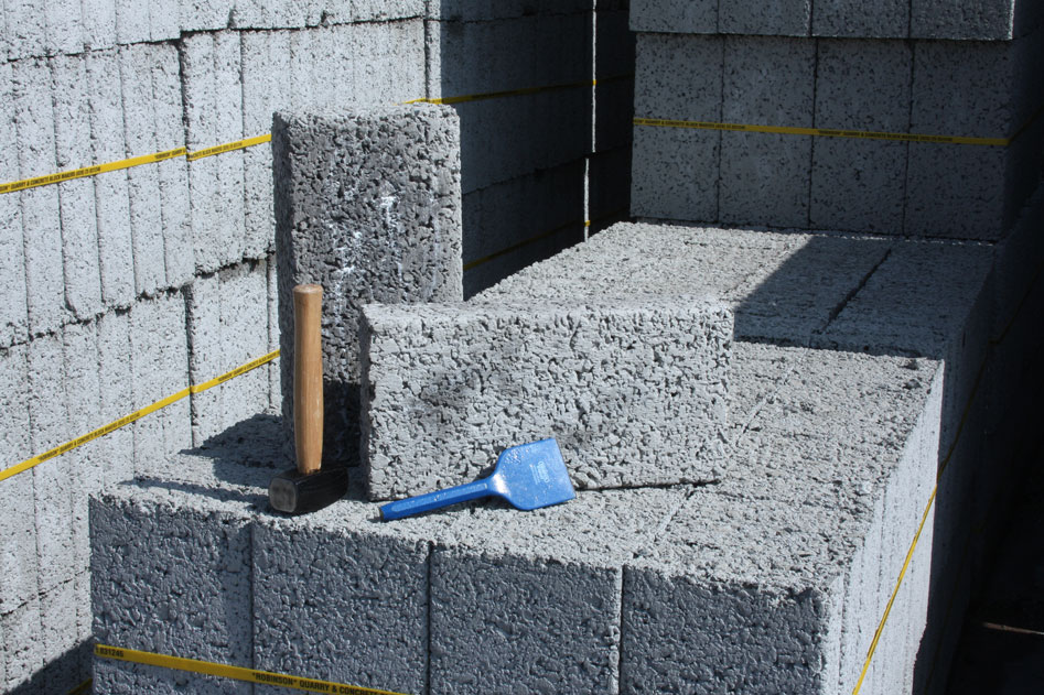 Concrete block - 10.5 Newton