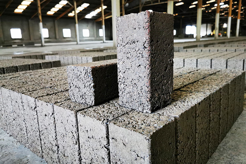 Concrete block 215x100x100mm
