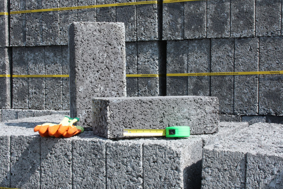 Concrete block 440x215x140mm