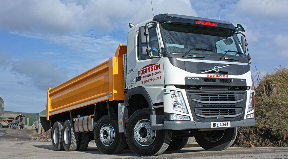 Delivery of aggregates and concrete blocks